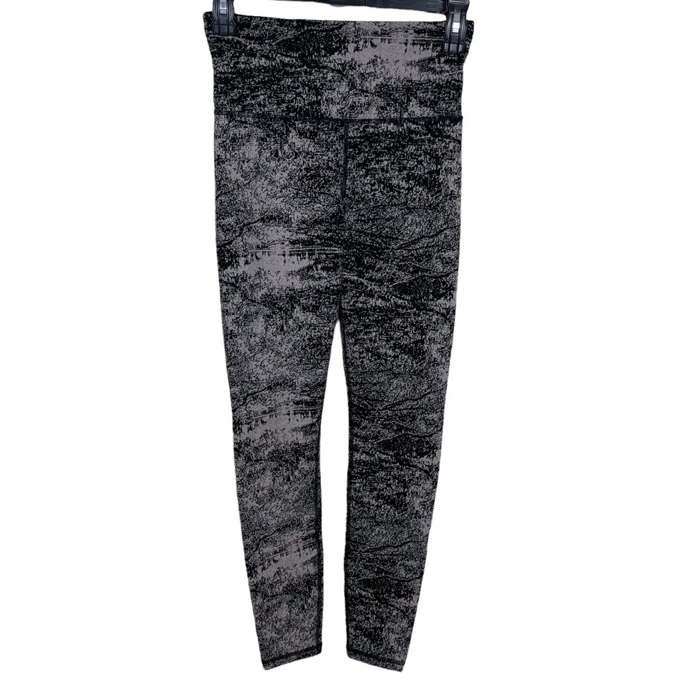 ATHLETA Elation Glades 7/8 High Rise Tight Legging Black Flagstone Size XS - Picture 3 of 12